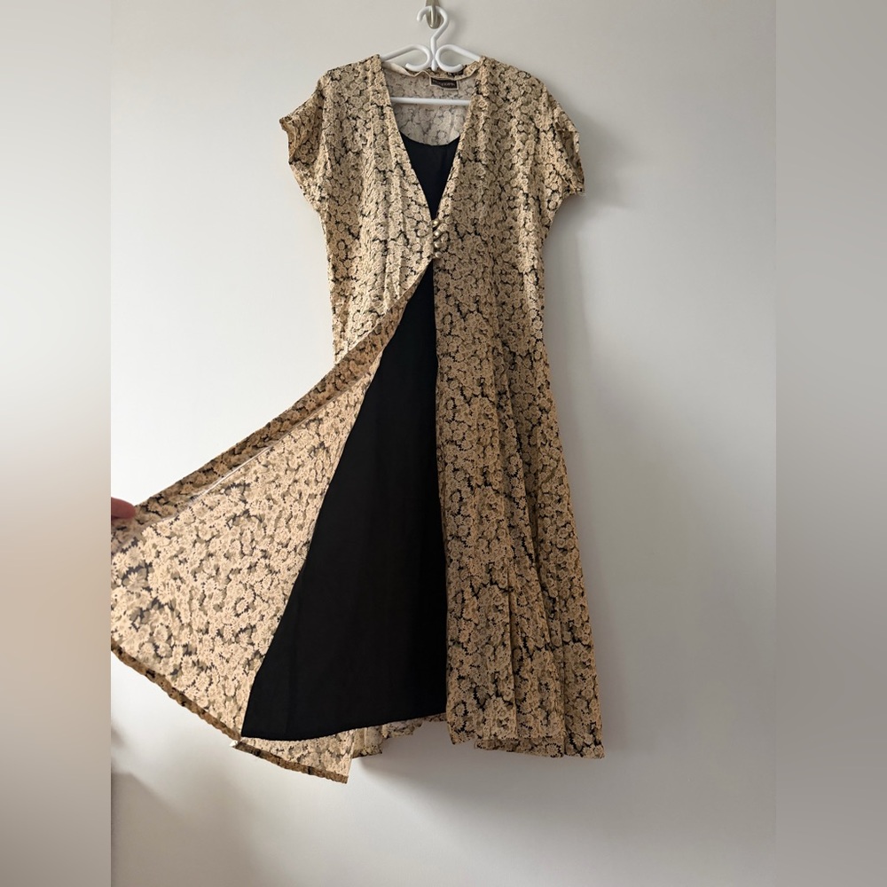Vintage floral dress tie back